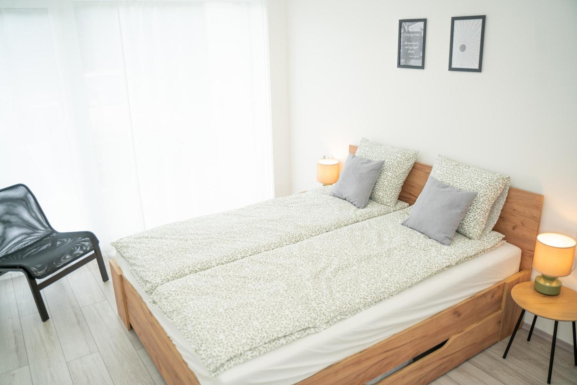 זלקרוס Oazis Apartman מראה חיצוני תמונה
