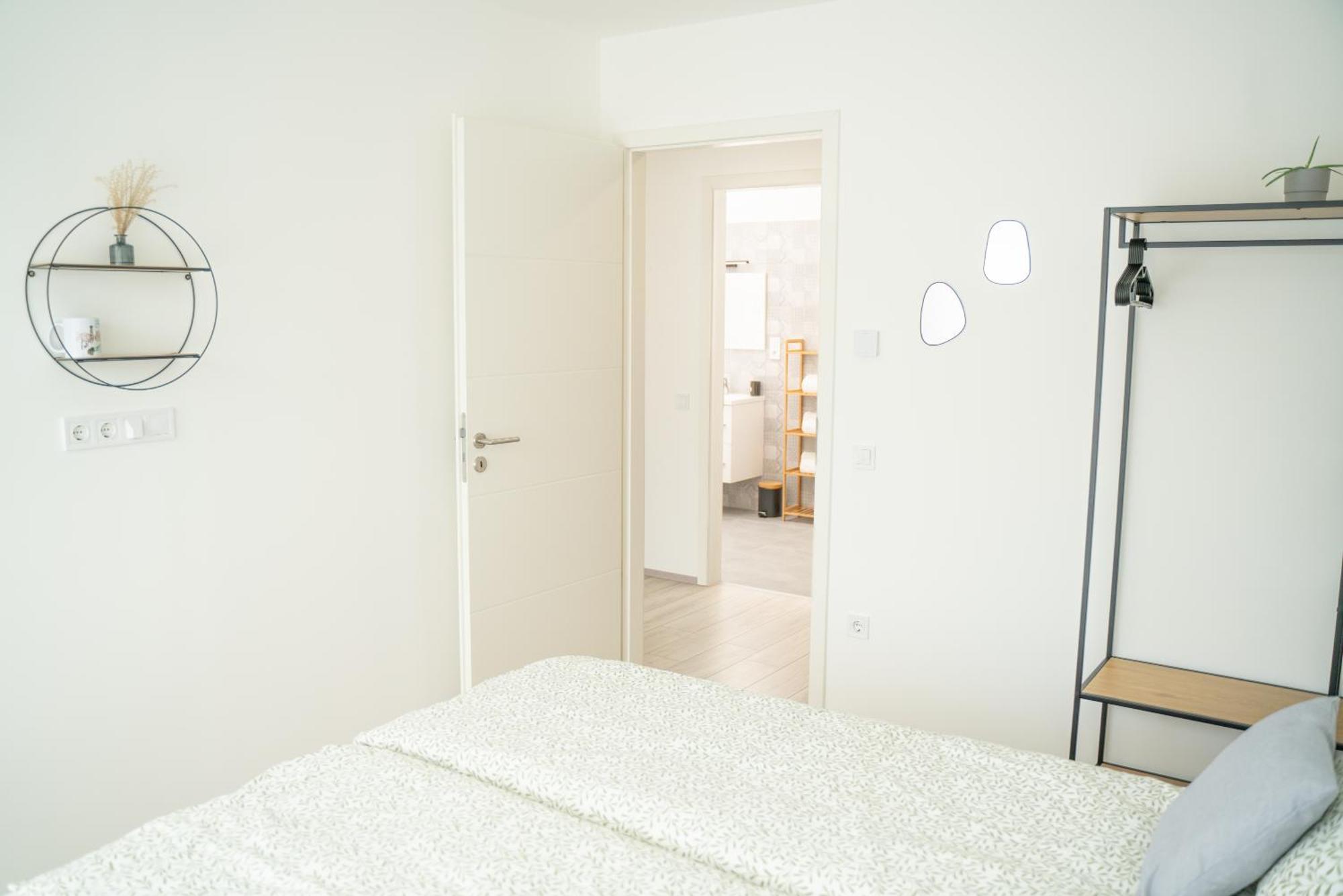 זלקרוס Oazis Apartman מראה חיצוני תמונה